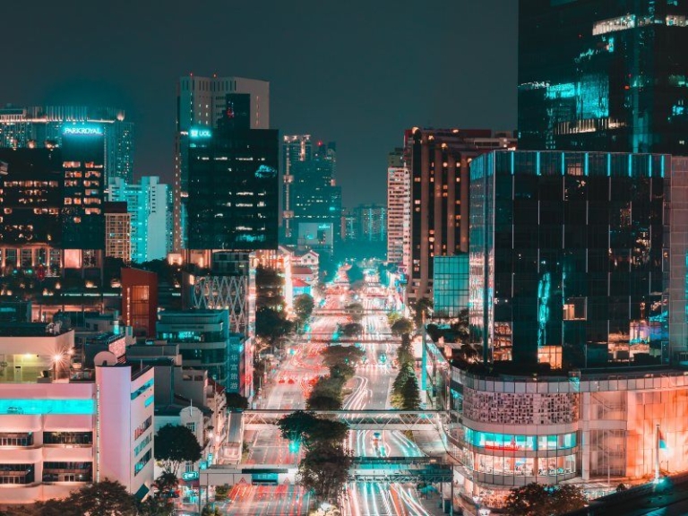 For foreign students looking for internship in Singapore, we have this article to help you understand Work Holiday Pass and how to apply.