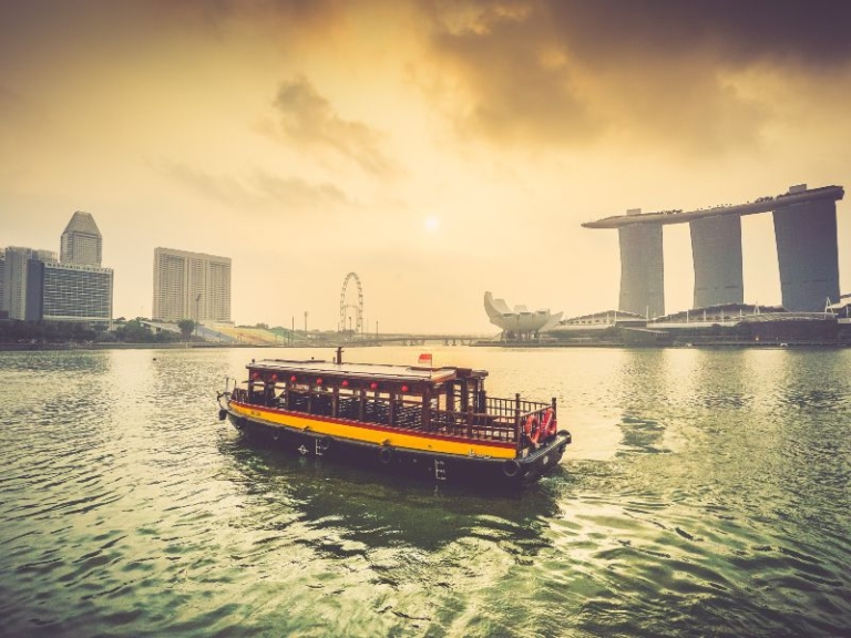 This article is to provide information for all dependent pass holders in Singapore on renewing their passes.