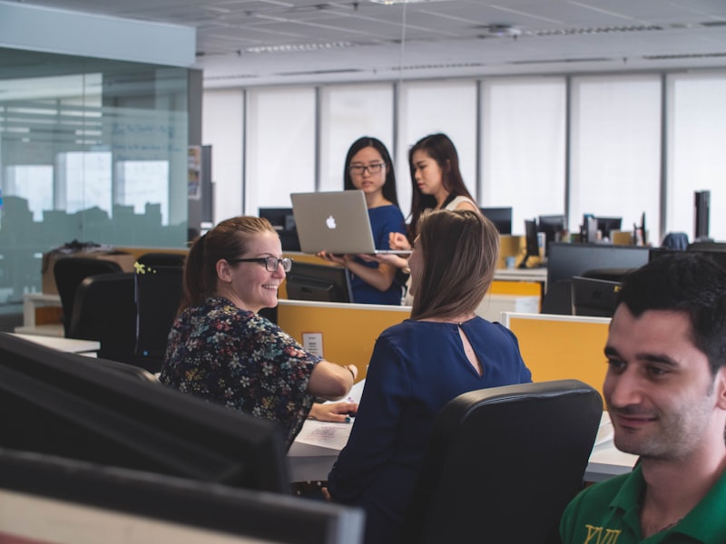 Tech professional relocating from New York or Bay Area to Singapore 2026