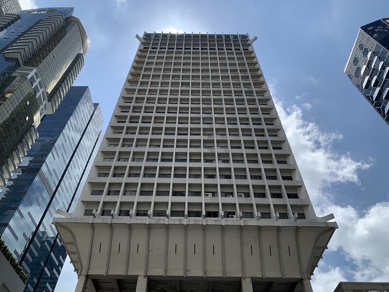 MOM work-site inspection at a Singapore business premises