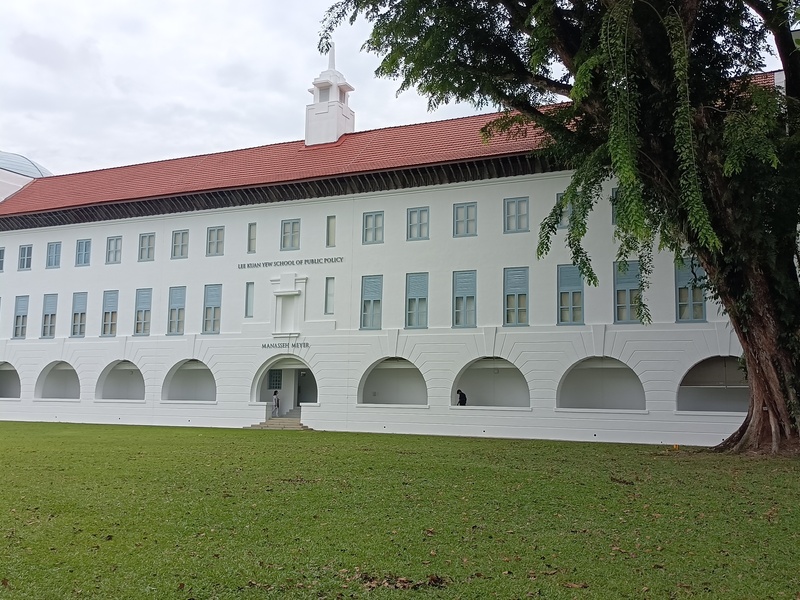 Work pass for postdoctoral researchers in Singapore, NUS university campus building